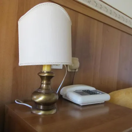 La Bussola 3* Padenghe sul Garda