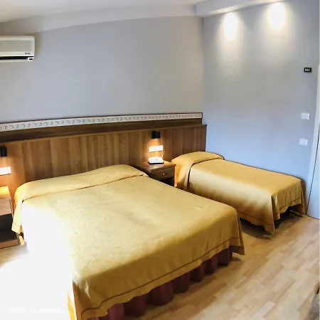 La Bussola 3* Padenghe sul Garda