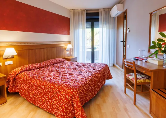 La Bussola Hotel