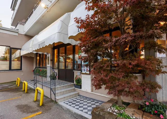 La Bussola Hotel