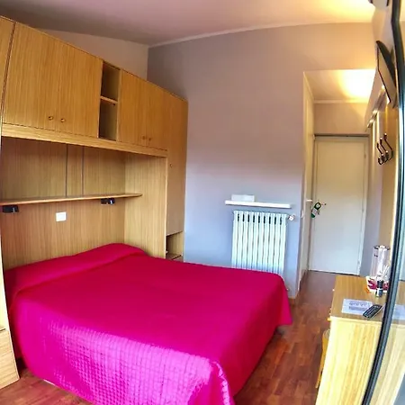 La Bussola Otel